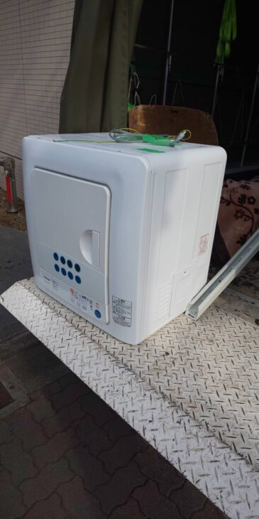 江戸川区にて衣類乾燥機と洗濯機を出張査定させて頂きました。