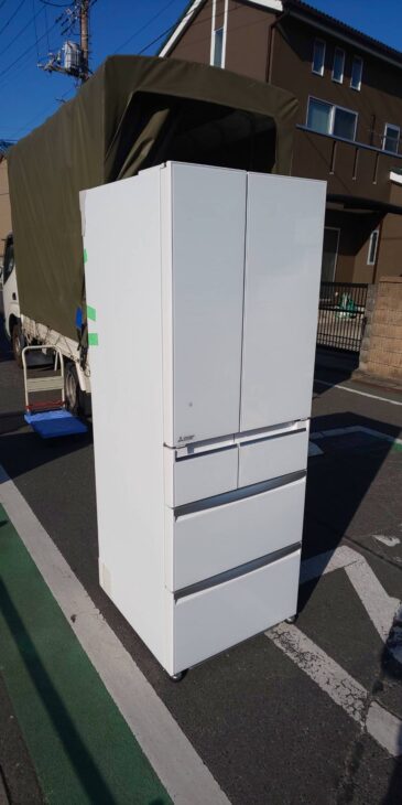 MITSUBISHI（三菱）517L 6ドア冷蔵庫 MR-WX52A-W 2016年製