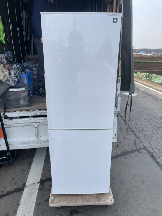 SHARP（シャープ）271L 2ドア冷蔵庫 SJ-PD27D-W 2018年製