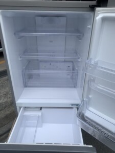 AQUA(アクア)272L 3ドア冷蔵庫 AQR-271E(S) 2016年製