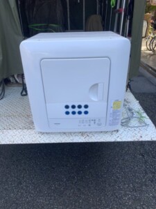TOSHIBA（東芝）電気衣類乾燥機 ED-608 2021年製