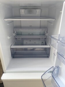 AQUA(アクア)272L 3ドア冷凍冷蔵庫 AQR-27G(W) 2018年製