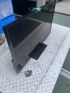 Panasonic(パナソニック)32型テレビ TH-32E300 2018年製