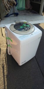 SHARP(シャープ)9.0kg 全自動電気洗濯機 ES-GV9D-N 2019年製