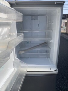 SHARP(シャープ)350L 3ドア冷凍冷蔵庫 SJ-WA35Y-S 2013年製