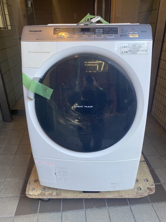 東京都足立区にて、Panasonic 9.0kgドラム式洗濯乾燥機 NA-VX3101Rを無料でお引き取り致しました。
