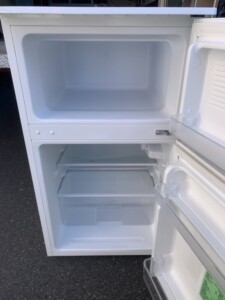 YAMADA(ヤマダ)90L 2ドア冷蔵庫 YRZ-C09B1 2018年製