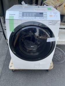 Panasonic(パナソニック) 9/6kg ドラム式洗濯乾燥機 NA-VX3300L 2014年製