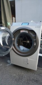 Panasonic(パナソニック)11/6kg ドラム式洗濯乾燥機 NA-VX900AL 2020年製