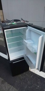 Hisense(ハイセンス)150L 2ドア 冷凍冷蔵庫 HR-D15B 2020年製