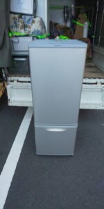 Panasonic(パナソニック) 168L 2ドア冷蔵庫 NR-B17AW-S 2018年製