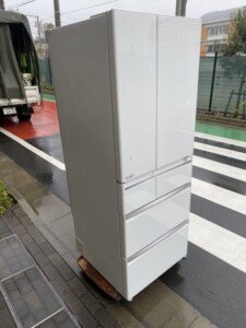 MITSUBISHI(三菱) 600L 6ドア冷凍冷蔵庫 MR-WX61Z-W1 2016年製