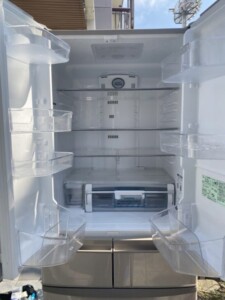 日立(HITACHI) 441L 6ドア冷蔵庫 R-F440E(T) 2015年製