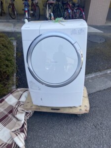 TOSHIBA（東芝）9.0㎏ ドラム式洗濯乾燥機 TW-Z96X1L 9.0kg 2014年製