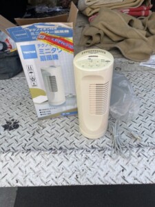 テクノイオン付きミニタワー扇風機 MI-106 2016年製