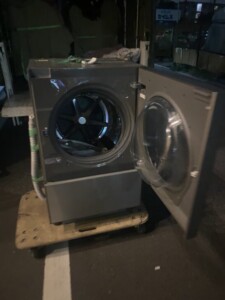 Panasonic(パナソニック)10/5kg ドラム式洗濯乾燥機 NA-VG2500R 2021年製