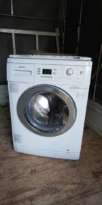 smeg(スメッグ) 8.0㎏ドラム式電気洗濯機 2016年製