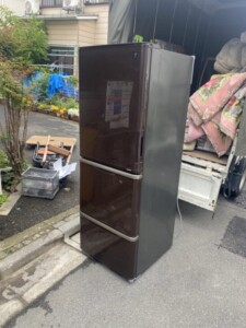 SHARP(シャープ) 350L 3ドア冷凍冷蔵庫 SJ-PW35A-T 2015年製