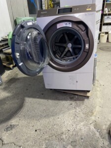 Panasonic(パナソニック)11.0㎏ ドラム式洗濯乾燥機 NA-VX9800L 2018年製