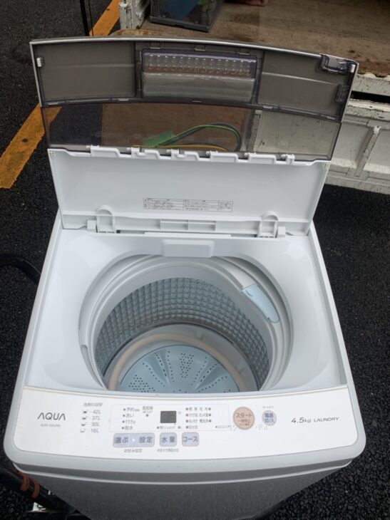 アクア 4.5㎏全自動洗濯機 AQR-S45Jを文京区で 無料引取！ ｜出張買取MAX