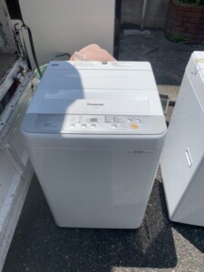 Panasonic(パナソニック)5.0㎏ 全自動洗濯機 NA-F50B10 2017年製