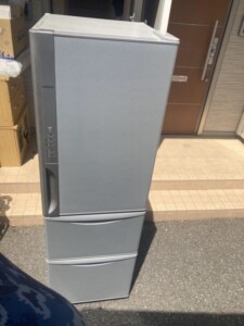 HITACHI（日立）315L 3ドア冷蔵庫 R-K320GV 2016年製