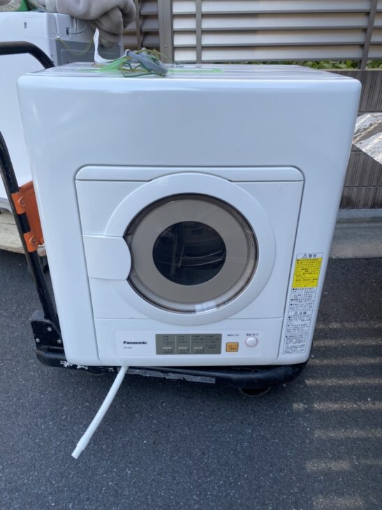 Panasonic（パナソニック）除湿形電気衣類乾燥機 NH-D603 2020年製