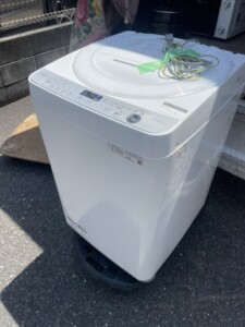 SHARP(シャープ)7.0㎏ 全自動洗濯機 ES-GE7E-W 2021年製