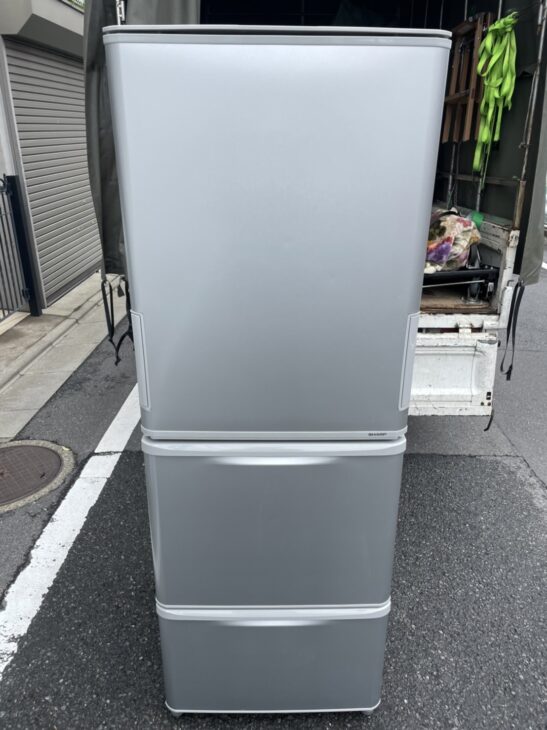 SHARP（シャープ）350L 3ドア冷蔵庫 SJ-W351E-S 2019年製