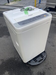 Panasonic(パナソニック) 5.0㎏ 全自動洗濯機 NA-F50B10 2017年製