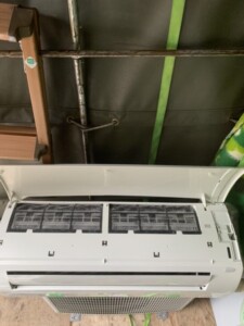 CORONA(コロナ)2.2kW ルームエアコン CSH-N2216R 2016年製