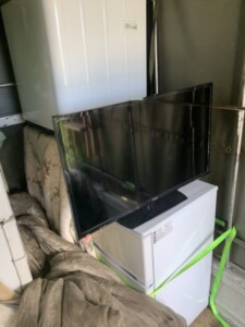 SHARP(シャープ)32型液晶テレビ LC-32S5 2018年製