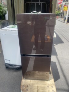 Hisense(ハイセンス)134L 2ドア冷蔵庫 HR-G13B-BR 2020年製