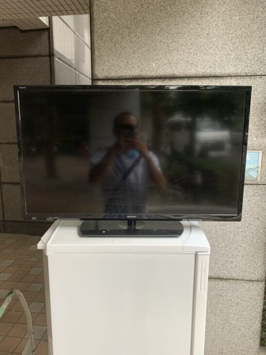 SHARP（シャープ）32型液晶テレビ LC-32H40 2018年製