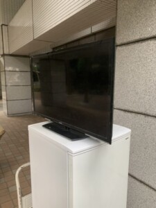 SHARP(シャープ)32型液晶テレビ LC-32H40 2018年製