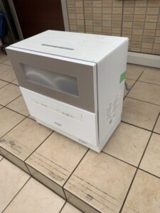 Panasonic(パナソニック)食器洗い乾燥機 NP-TH3-N 2020年製