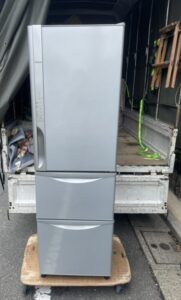 HITACHI(日立) 315L 3ドア冷凍冷蔵庫 R-K320EV(S) 2015年製