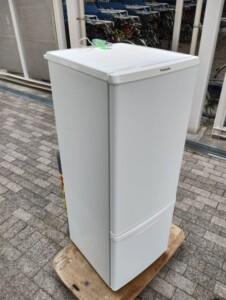 Panasonic(パナソニック)168L 2ドア冷蔵庫 NR-B17FW-W 2021年製