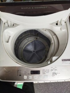 SHARP(シャープ)4.5㎏ 全自動洗濯機 ES-GE4B-C 2018年製