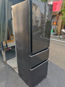 MITSUBISHI(三菱)365L 3ドア冷蔵庫 MR-CX37A-BR1 2017年製