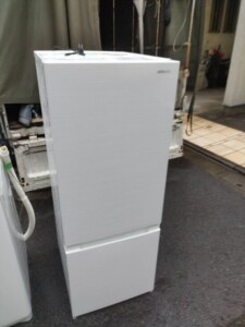 HITACHI(日立)154L 2ドア冷蔵庫 RL-154JA 2019年製