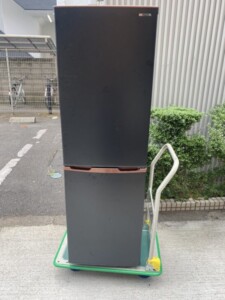 IRIS OHYAMA(アイリスオーヤマ)162L 2ドア冷蔵庫 IRSE-H16A-B 2021年製