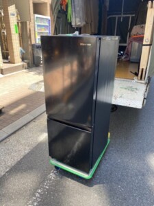 Hisense(ハイセンス)154L 2ドア冷蔵庫 HR-D15EB 2021年製
