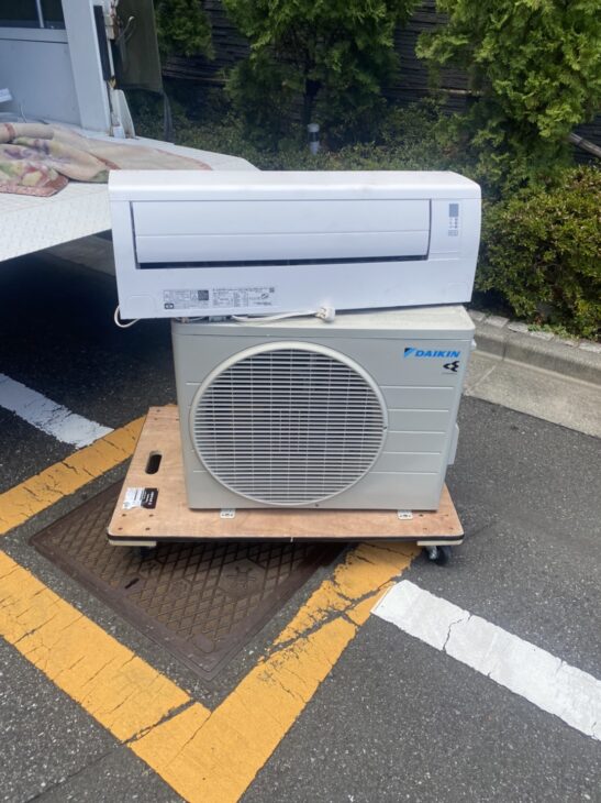 DAIKIN（ダイキン）2.2kW ルームエアコン AN22YCS-W 2021年製