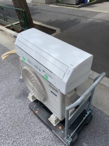 Panasonic(パナソニック)2.2kW ルームエアコン CS-220DFL-W 2020年製