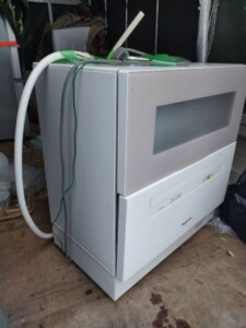 Panasonic(パナソニック)食器洗い乾燥機 NP-TH1-C 2018年製