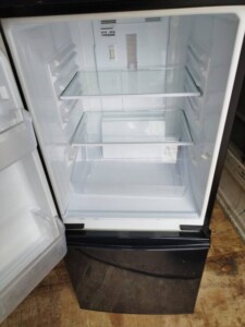 SHARP(シャープ)137L 2ドア冷蔵庫 SJ-D14B-B 2016年製