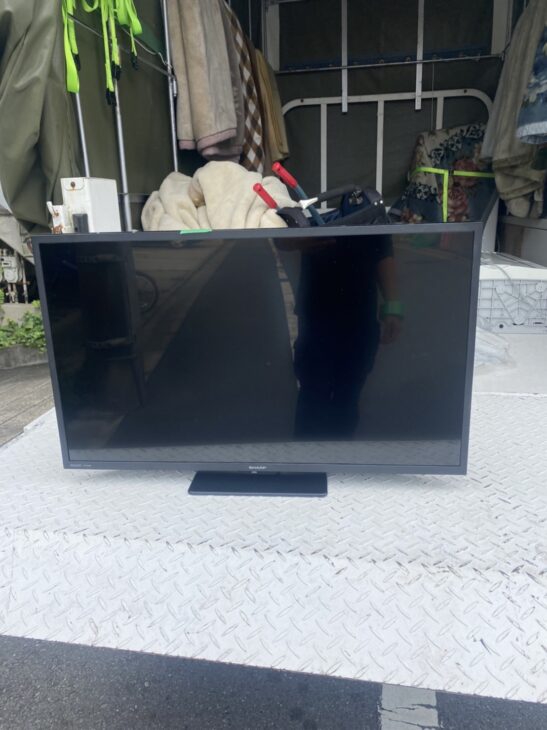 SHARP（シャープ）32型液晶テレビ 2TC32DE 2022年製