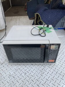TOSHIBA(東芝)電子レンジ ER-K3(W) 2016年製
