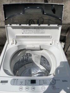 YAMADA(ヤマダ)6.0㎏ 全自動洗濯機 YWM-T60G1 2019年製